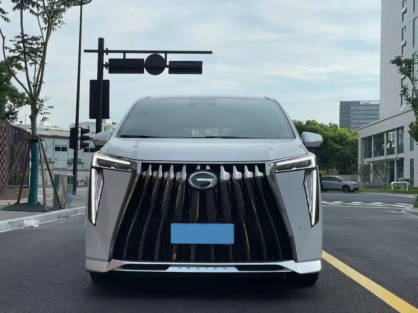 2023 GAC TRUMPCHI thumbnail 2