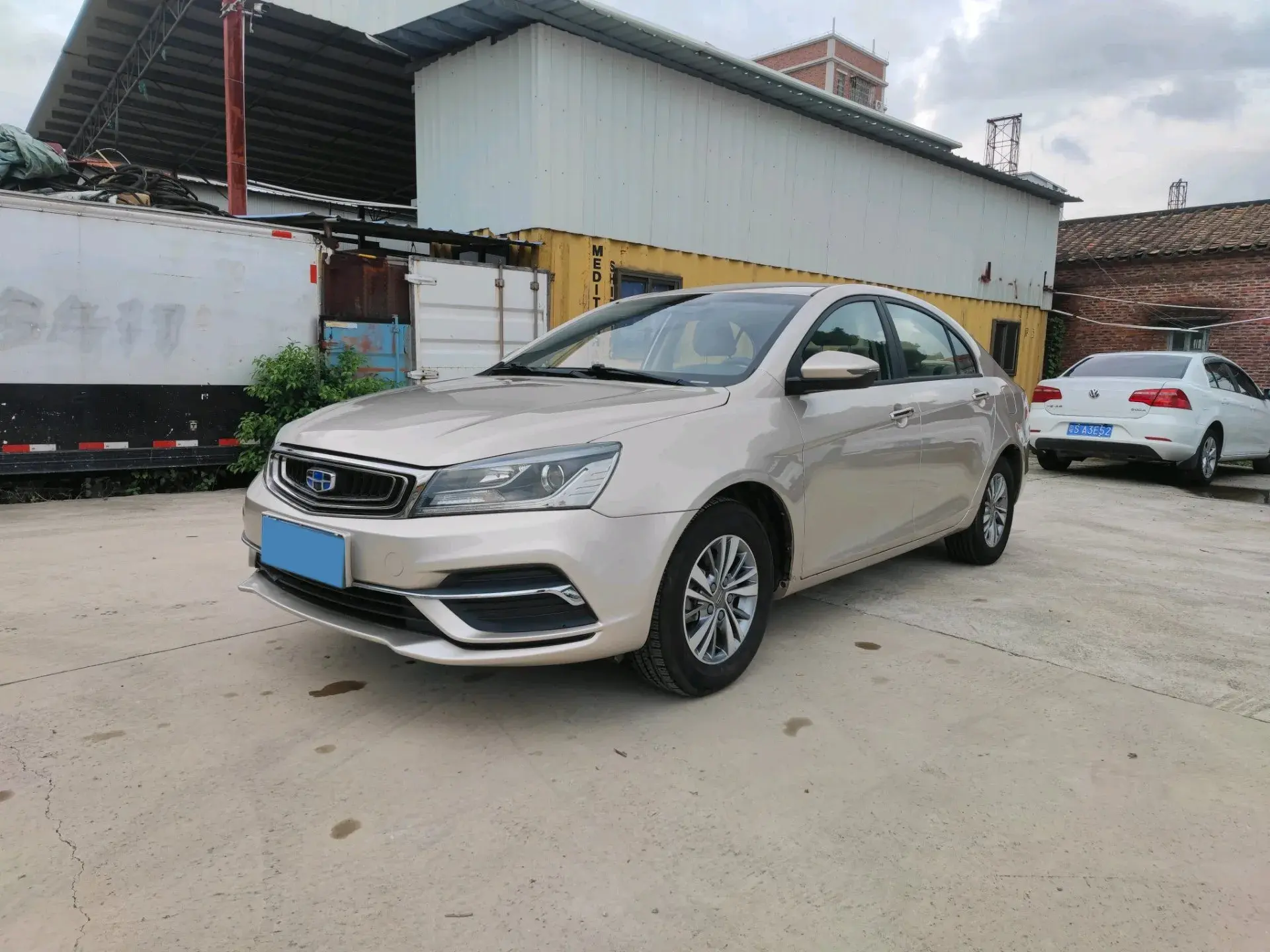 2018 GEELY EMGRAND view 1