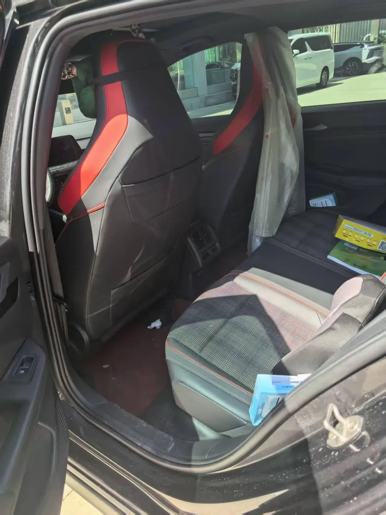 2021 VOLKSWAGEN GOLFGTI thumbnail 2