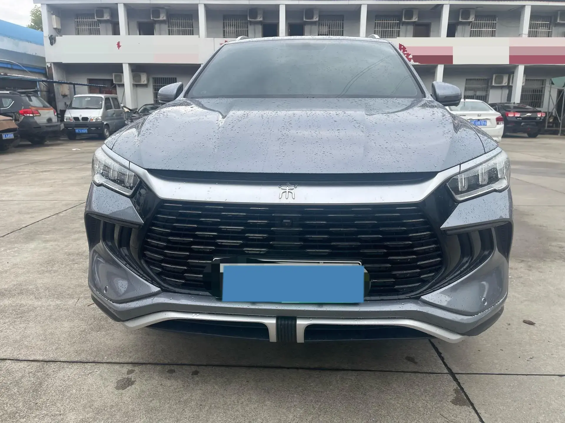 2024 BYD SONG thumbnail 3