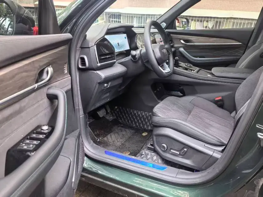 2025 GEELY MONJARO thumbnail 4