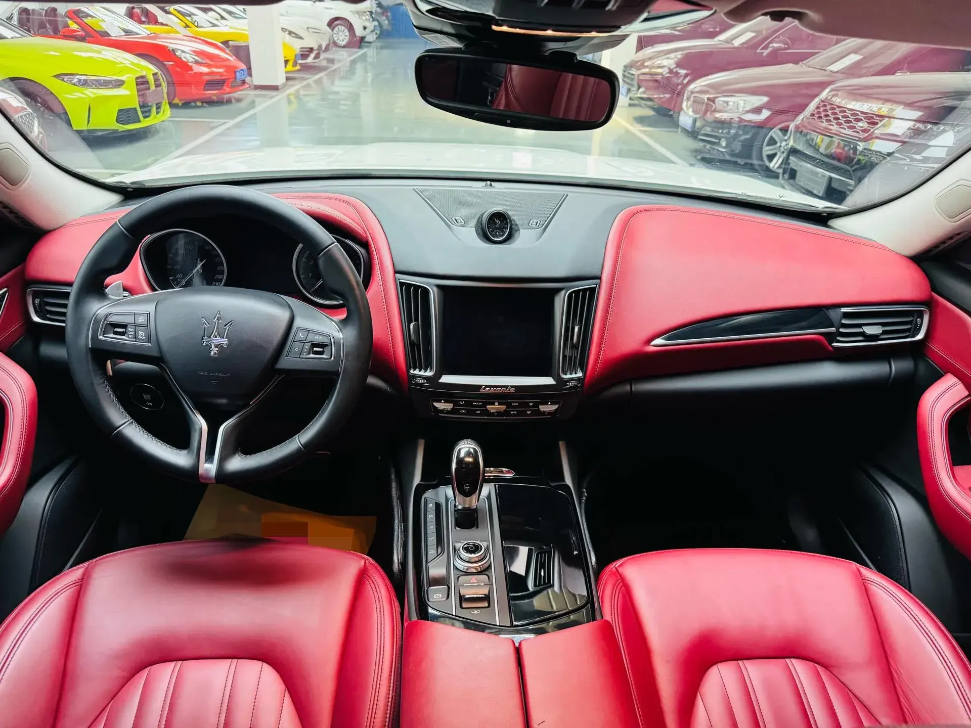 2018 MASERATI LEVANTE thumbnail 4