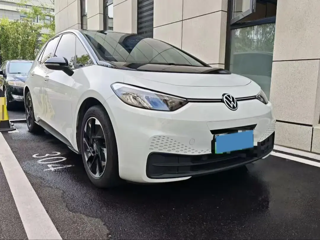2024 VOLKSWAGEN ID.3 thumbnail 2