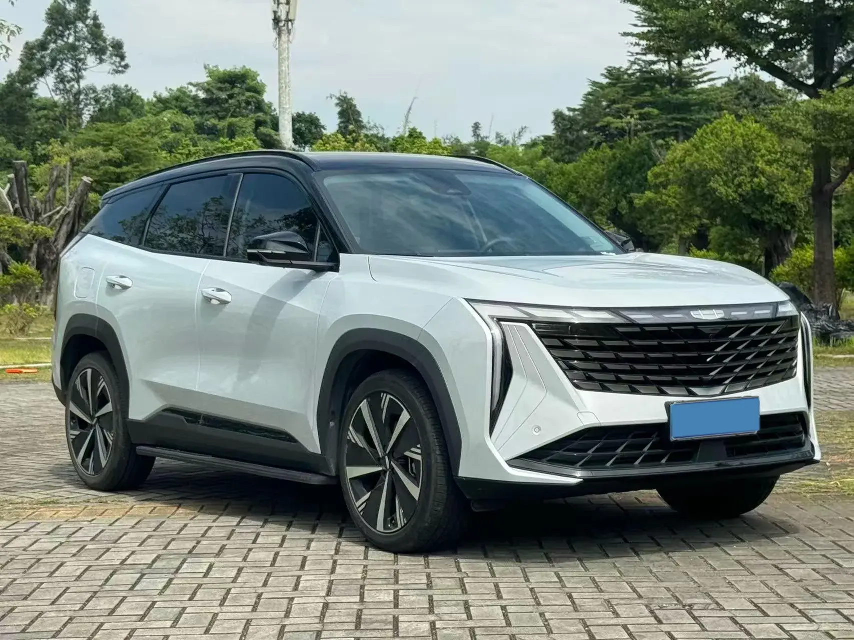 2024 GEELY STARRAY thumbnail 3