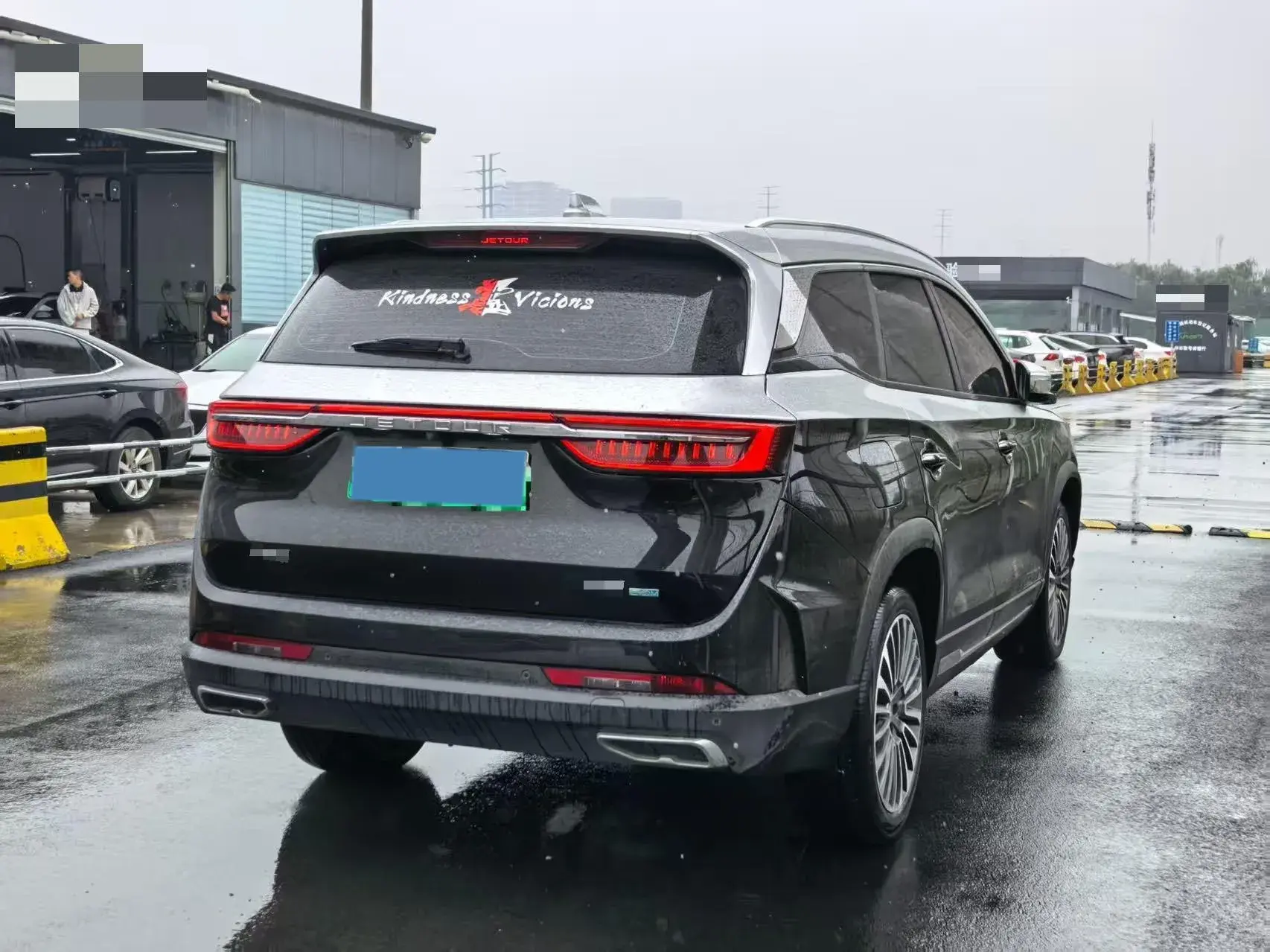 2023 JETOUR X70 thumbnail 2