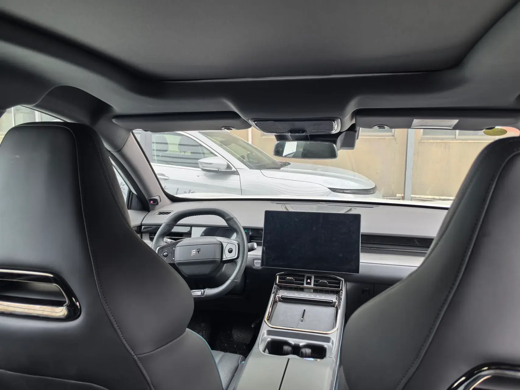 2024 JETOUR SHANHAI thumbnail 4