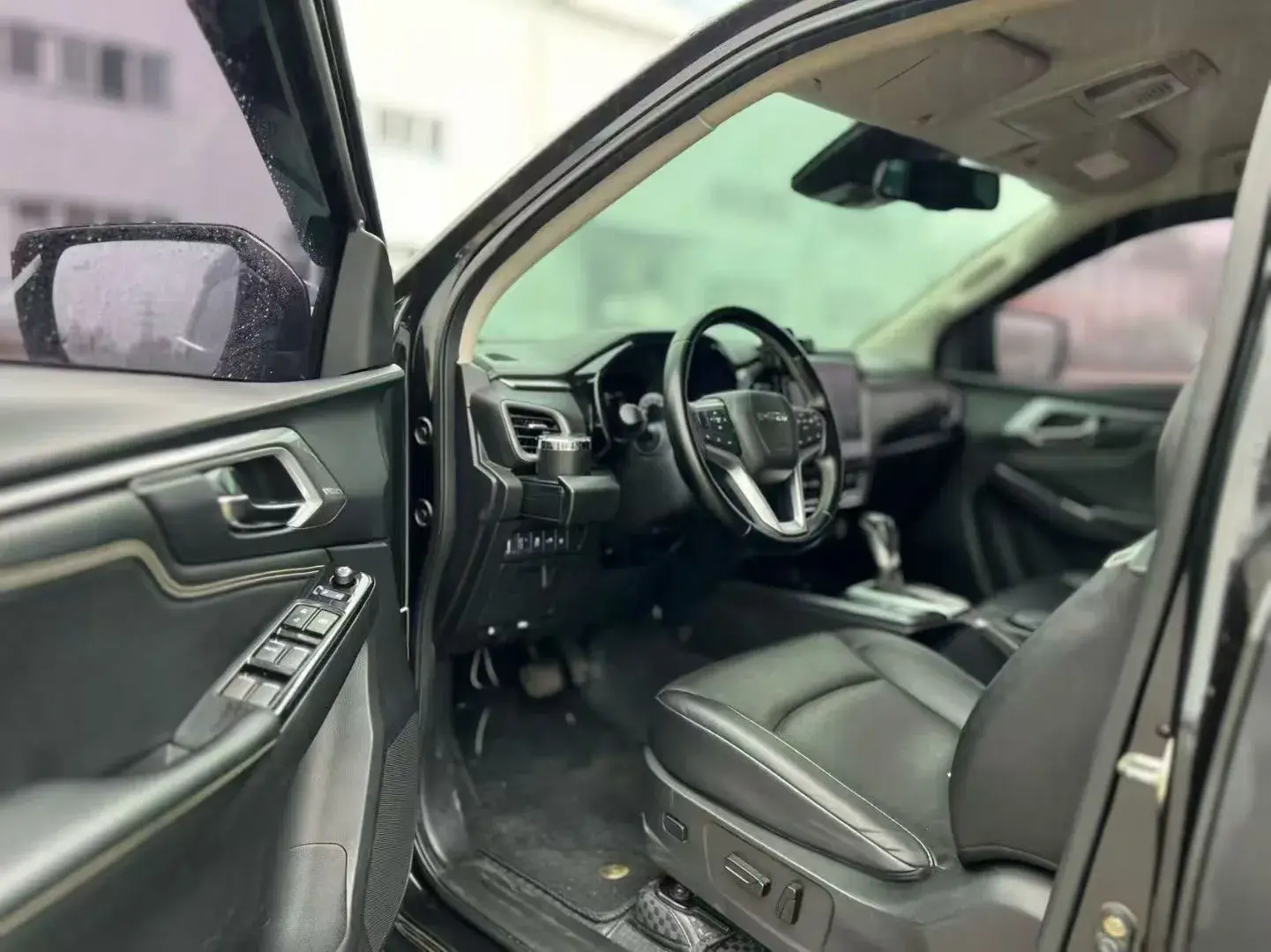 2021 ISUZU D-MAX thumbnail 4