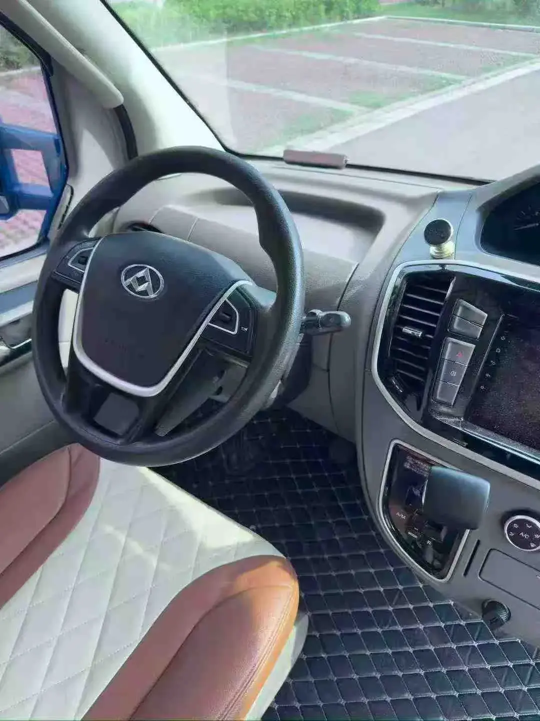 2018 MAXUS XINTU thumbnail 3