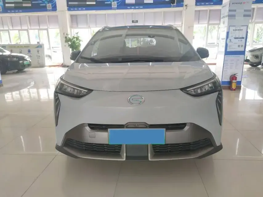 2022 AION Y thumbnail 2