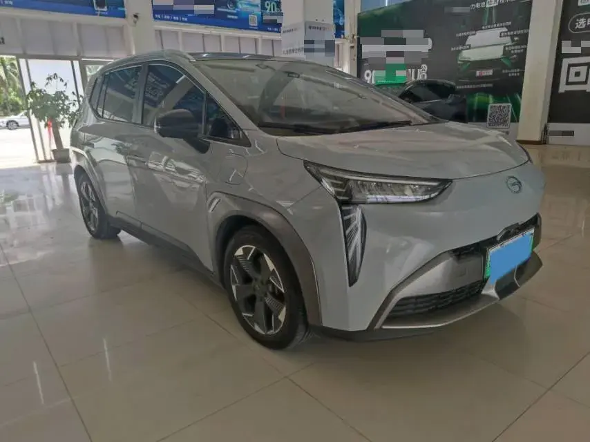 2022 AION Y thumbnail 3