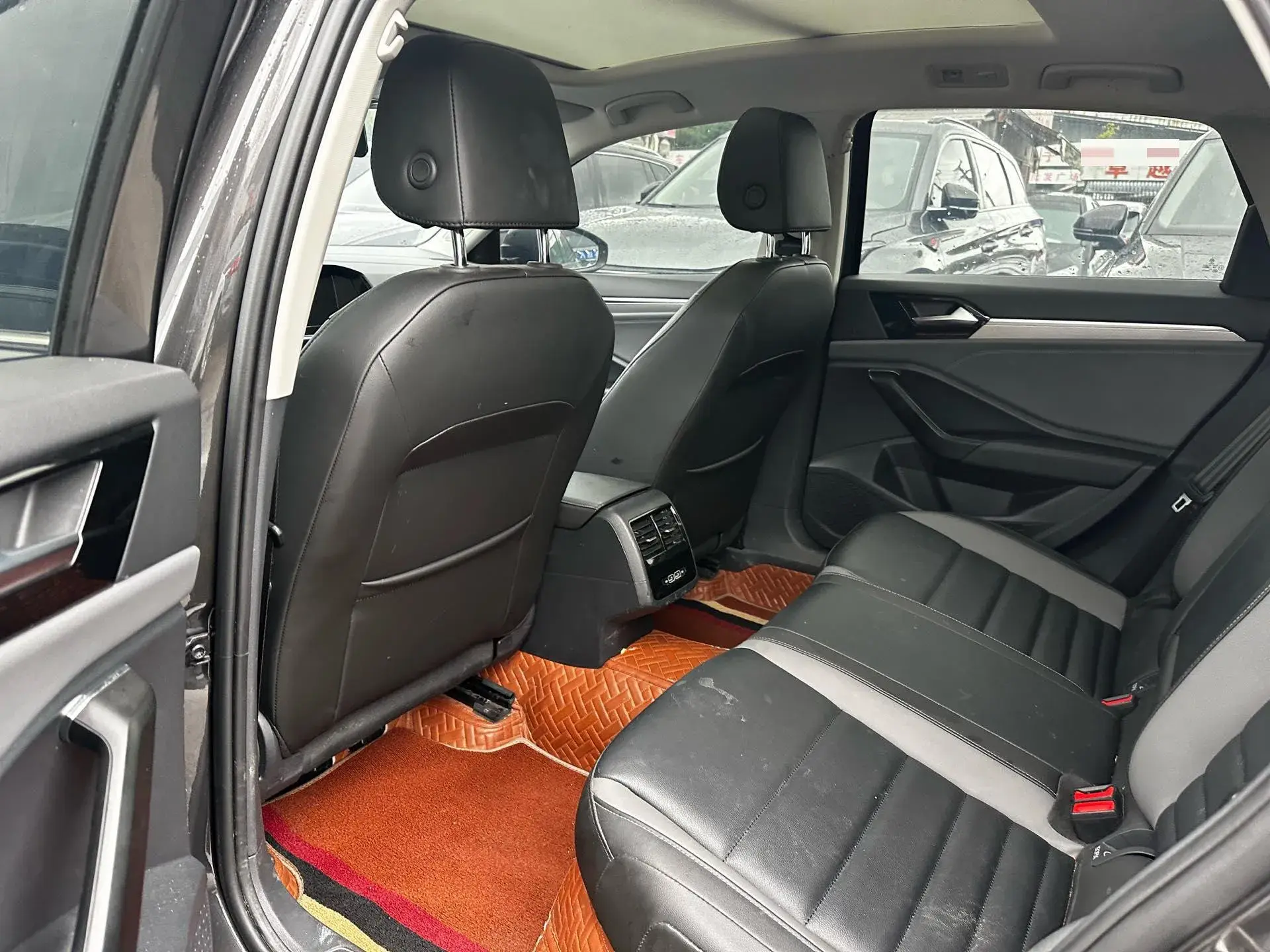 2021 VOLKSWAGEN SAGITAR thumbnail 4