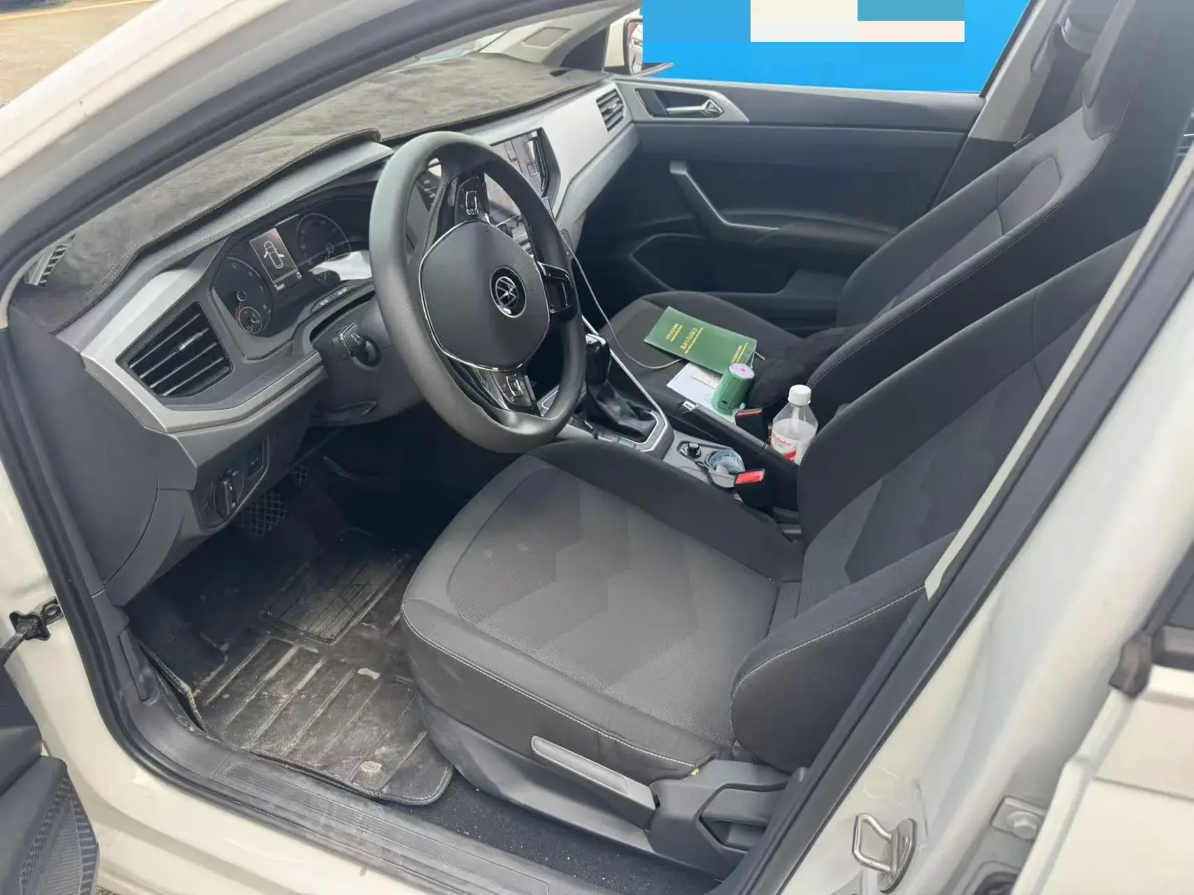 2021 VOLKSWAGEN POLO thumbnail 3