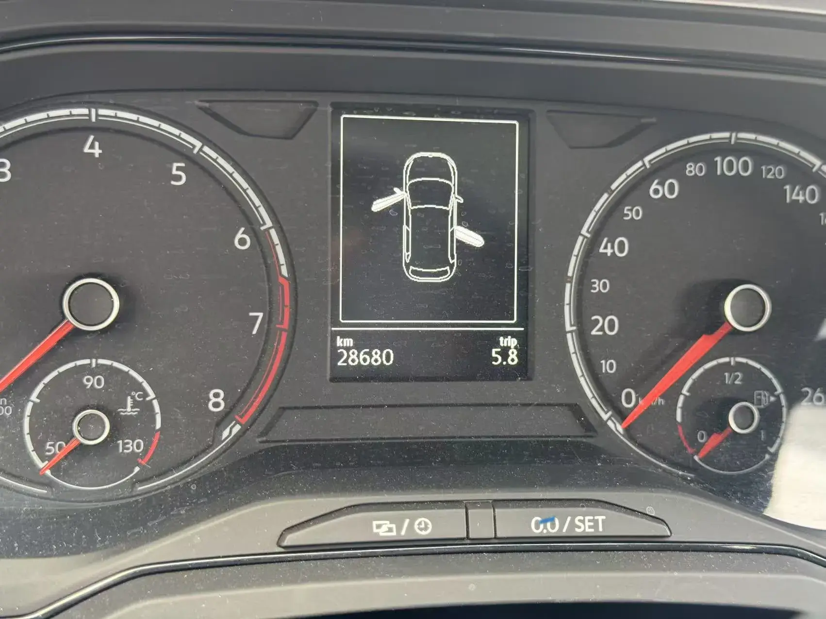 2021 VOLKSWAGEN POLO thumbnail 4