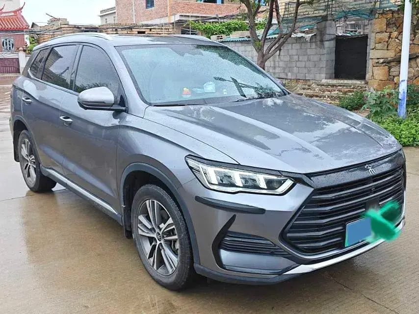 2022 BYD SONG thumbnail 3