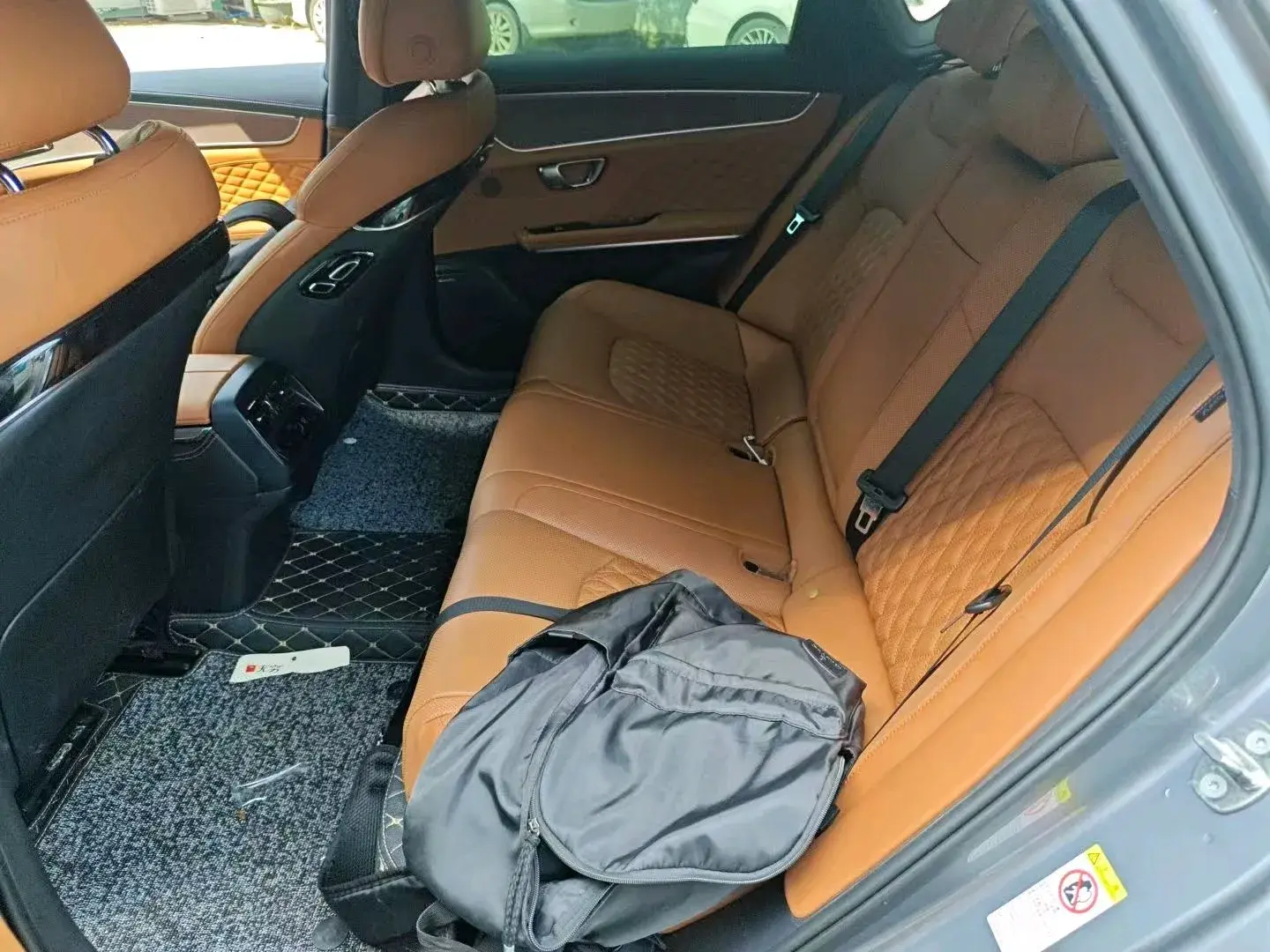 2022 BYD HAN thumbnail 4