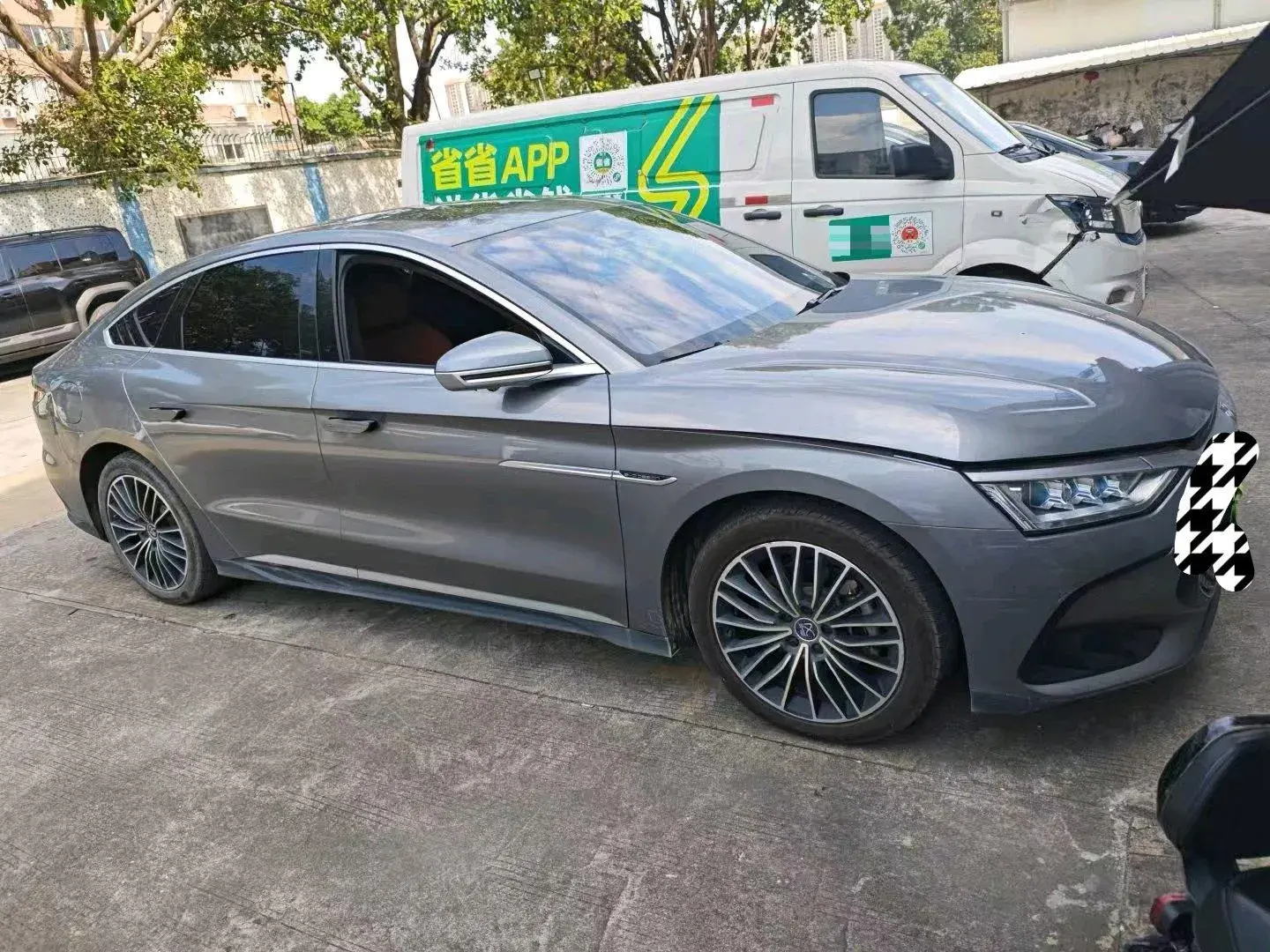 2022 BYD HAN thumbnail 2