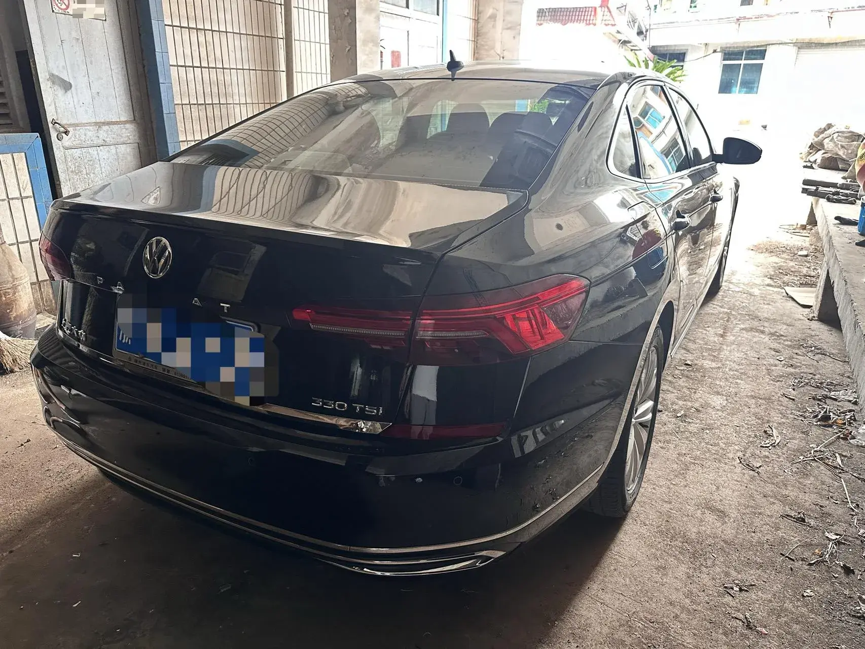 2019 VOLKSWAGEN PASSAT thumbnail 4