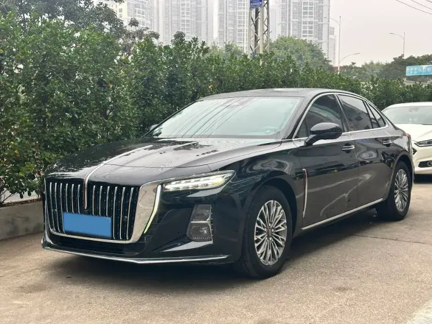 2023 HONGQI H5 view 1