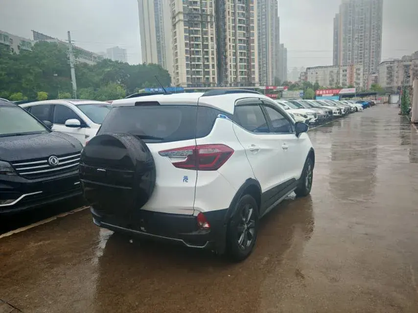 2018 BYD YUAN thumbnail 4