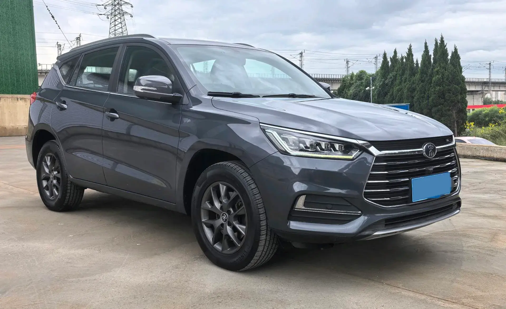 2020 BYD SONG thumbnail 3