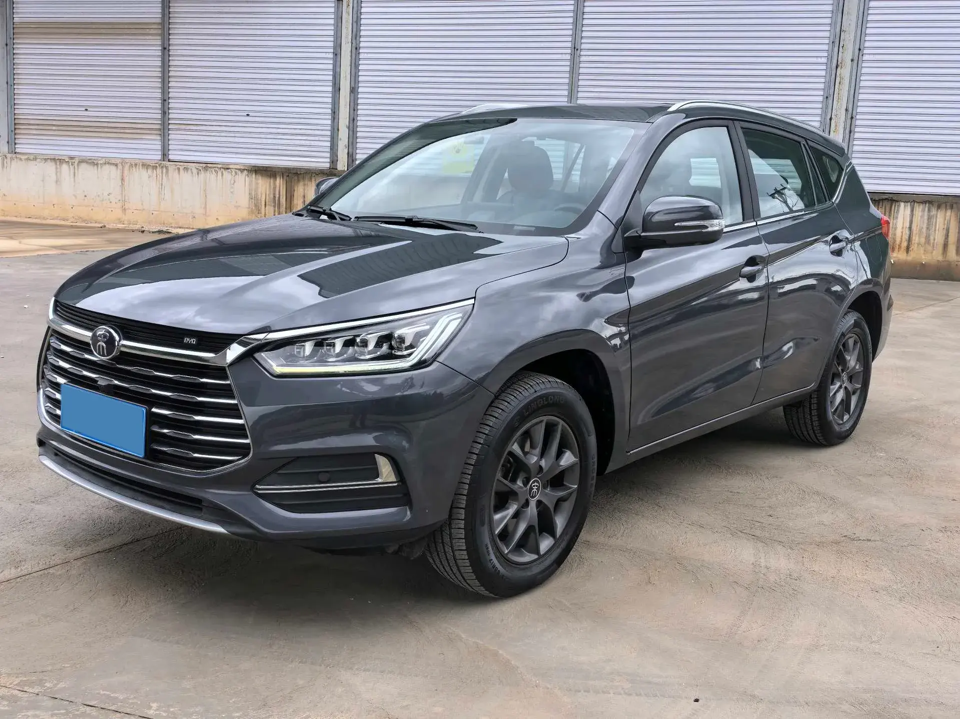 2020 BYD SONG view 1