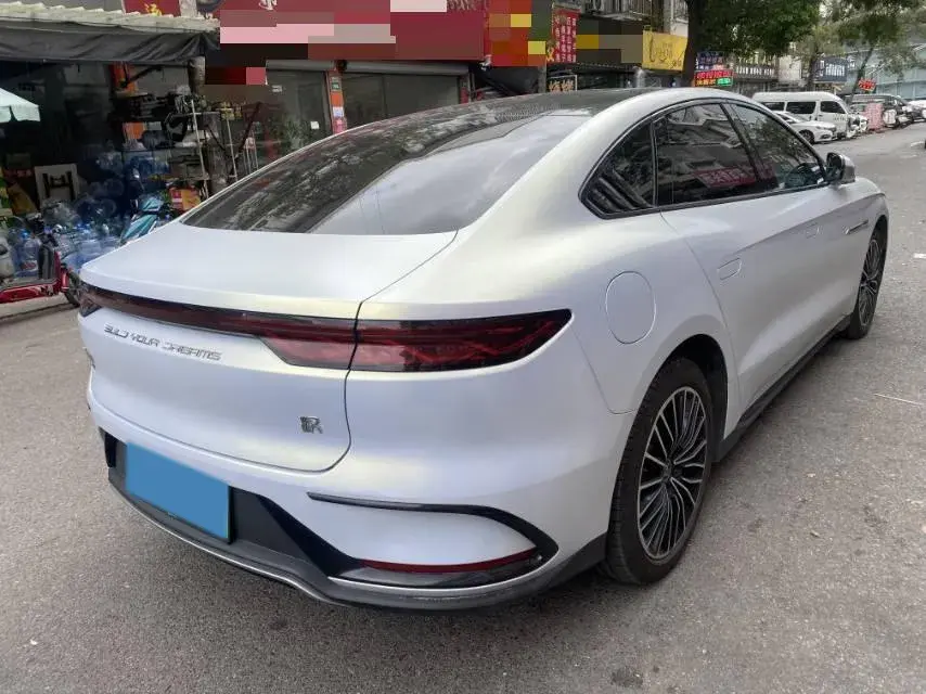 2023 BYD HAN thumbnail 2