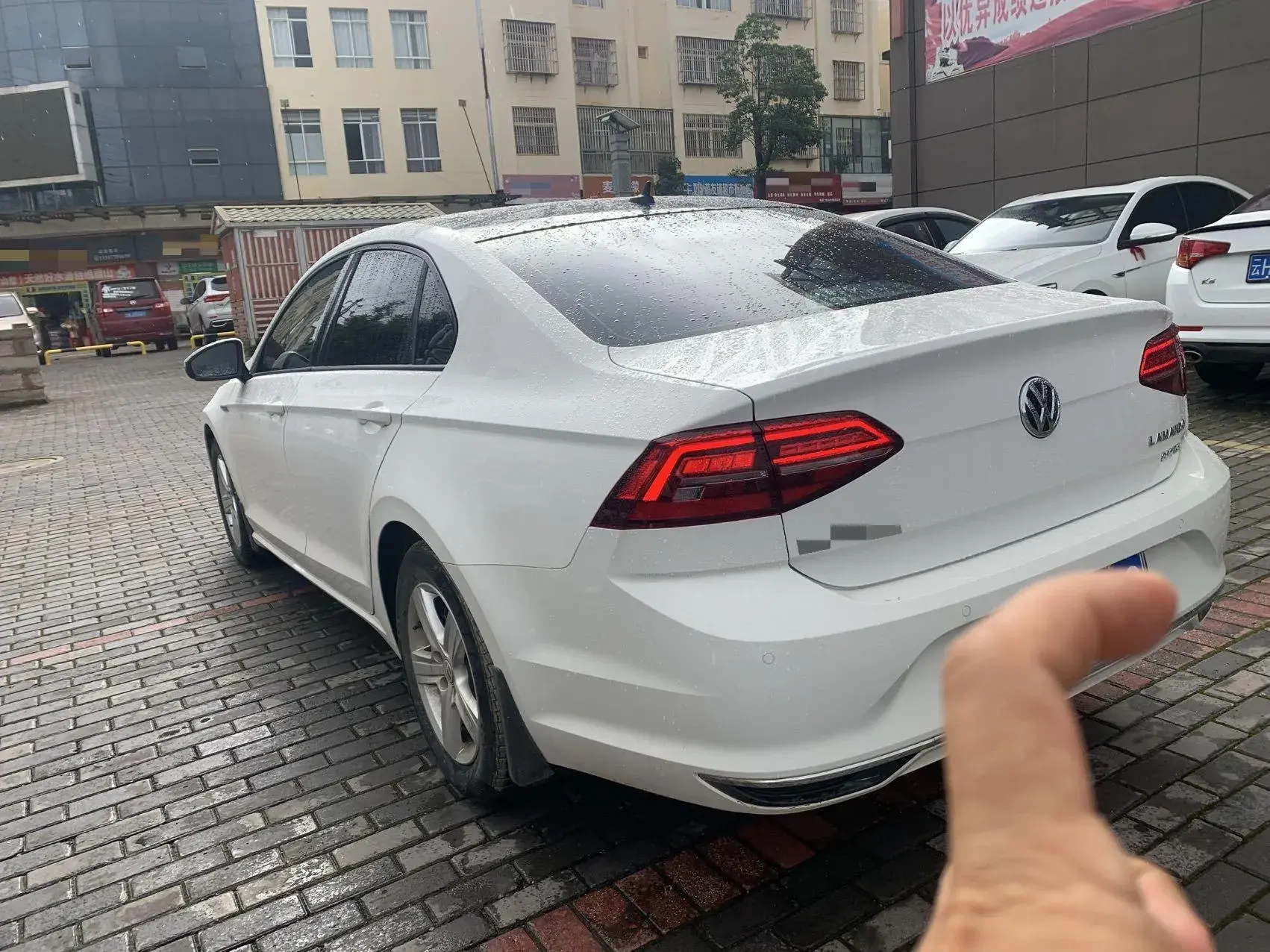 2019 VOLKSWAGEN LAMANDO thumbnail 4