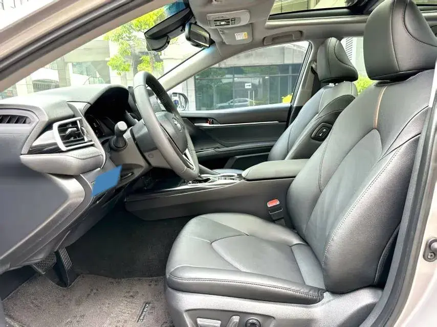 2021 TOYOTA CAMRY thumbnail 2