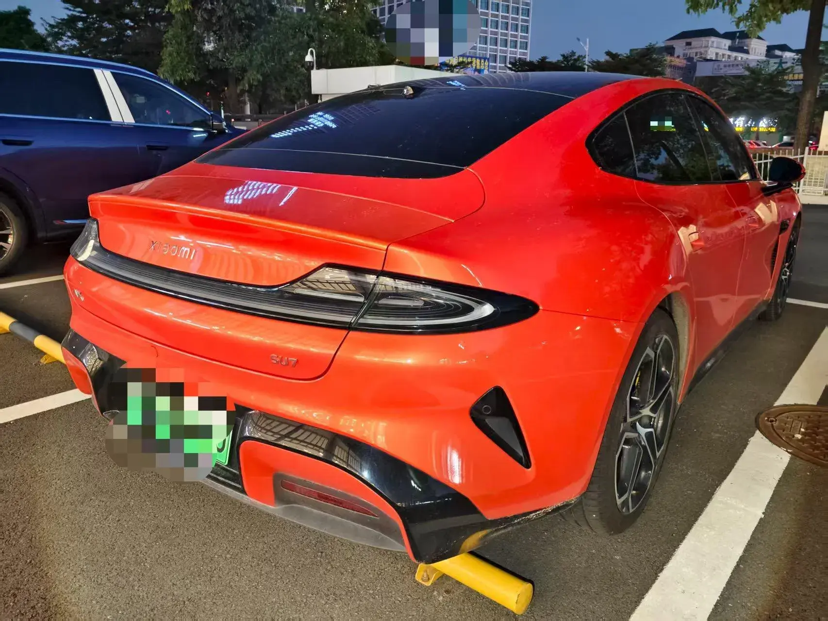 2024 MI SU7 thumbnail 2