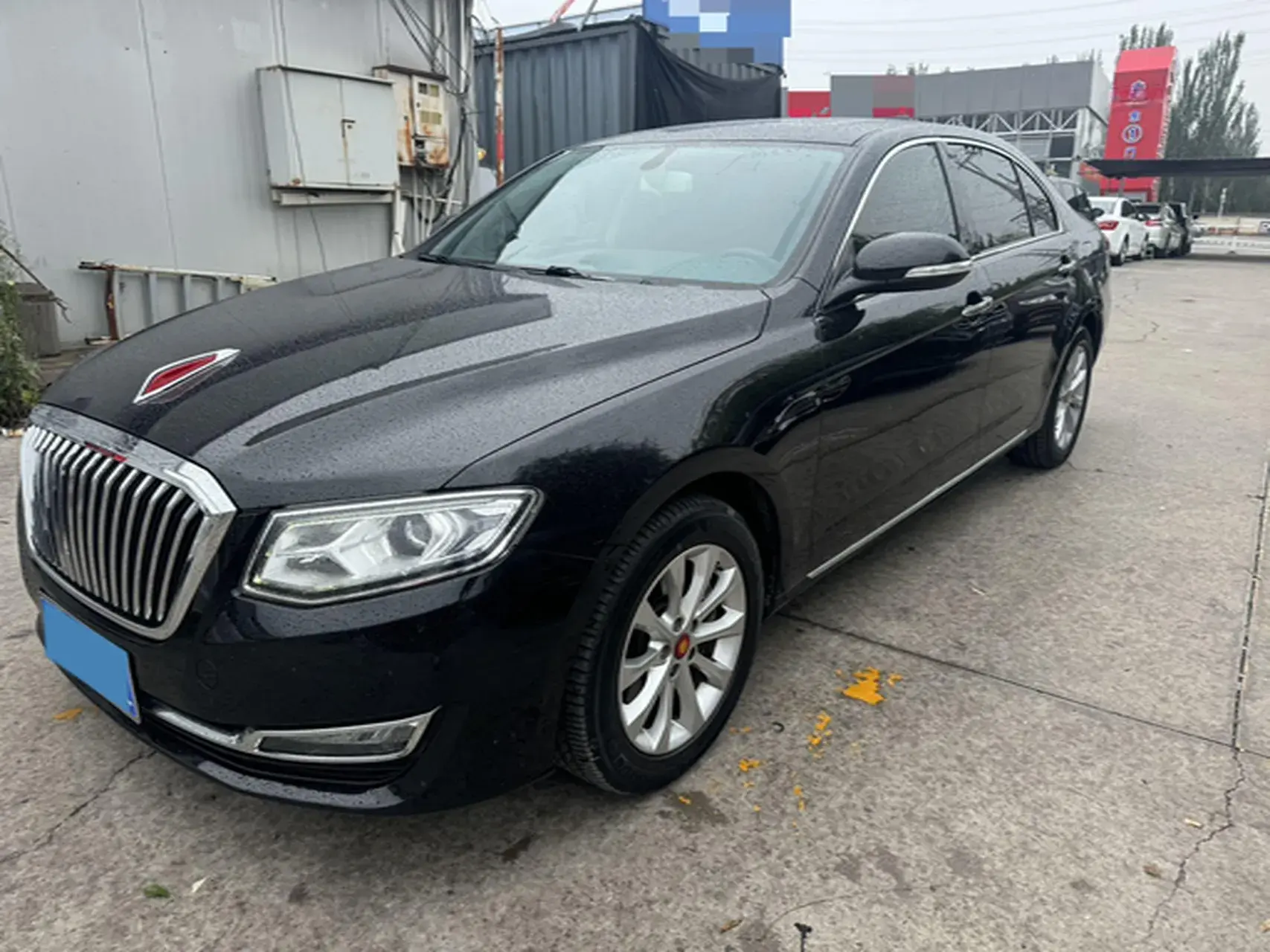 2017 HONGQI H7 view 1