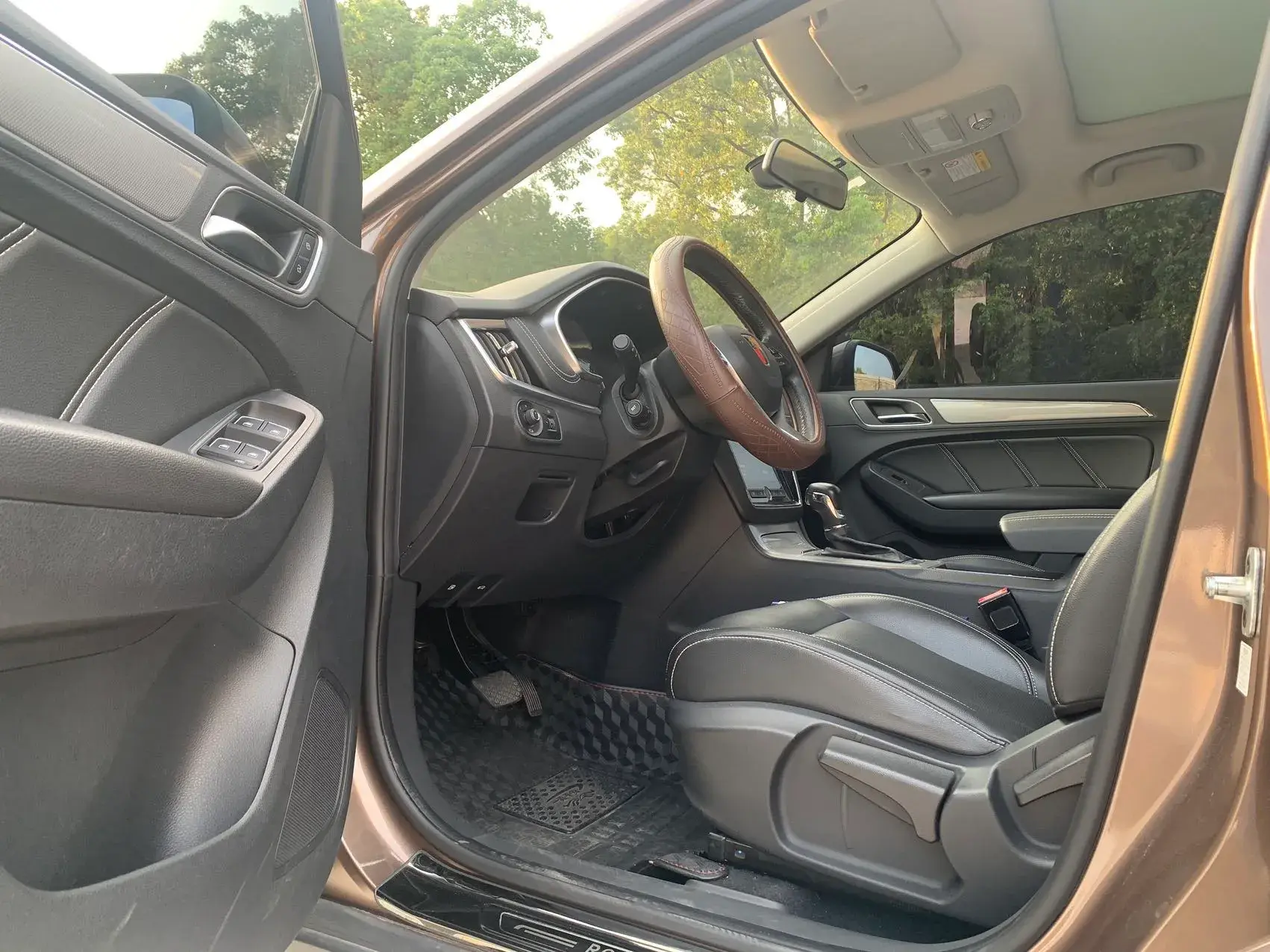 2018 ROEWE RX5 thumbnail 4