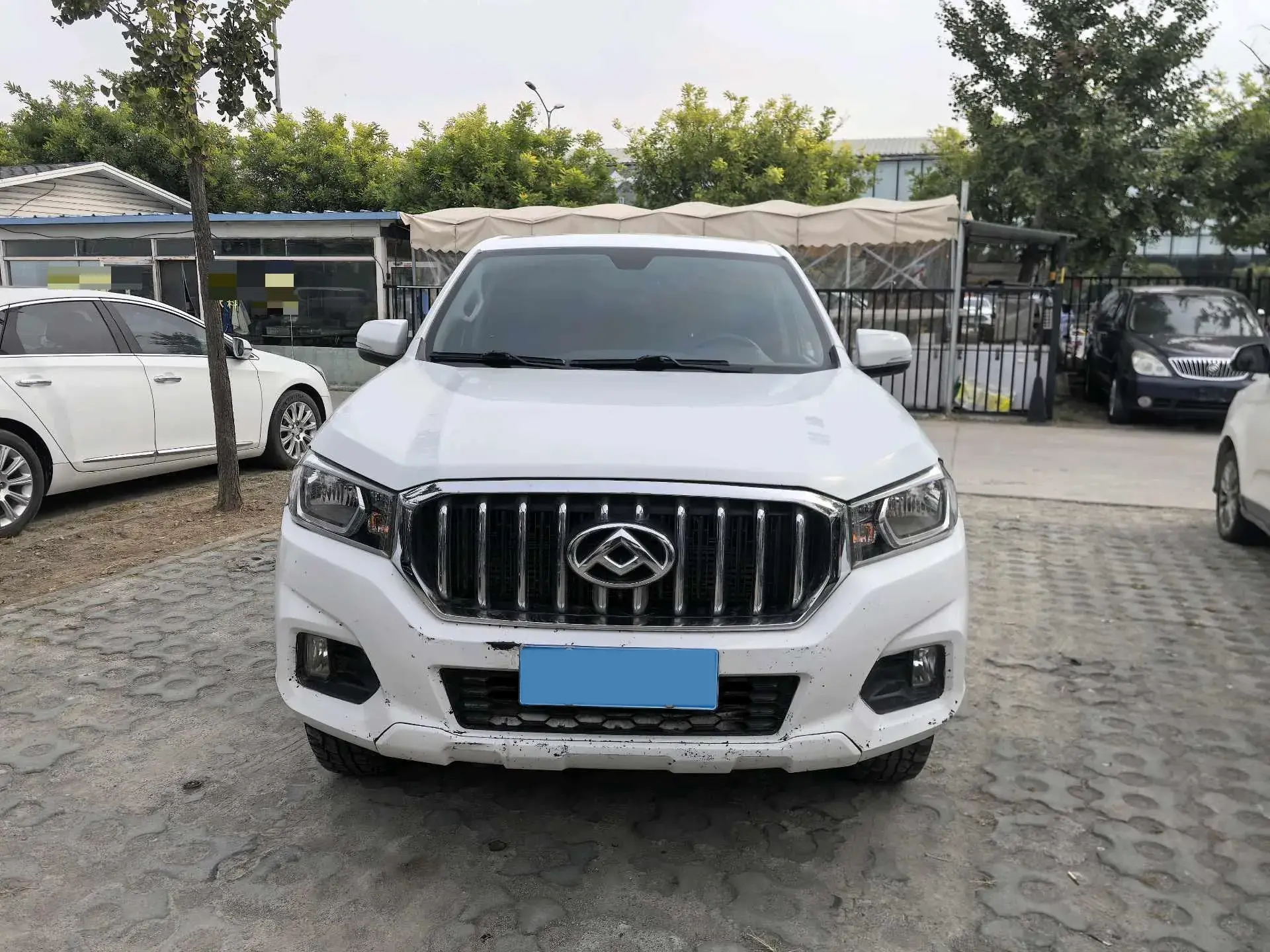 2017 MAXUS T60 thumbnail 2