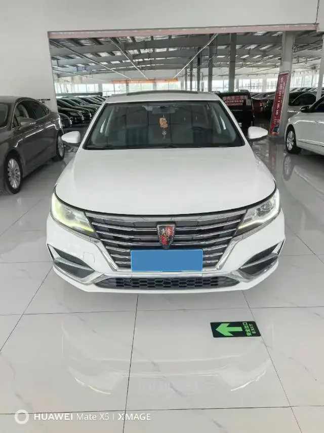 2020 ROEWE I6 thumbnail 2