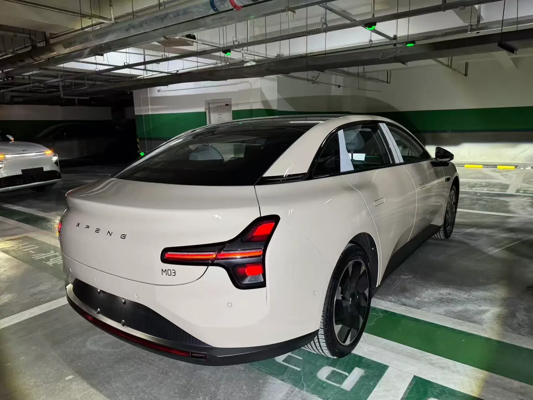 2025 XPENG MONA thumbnail 3