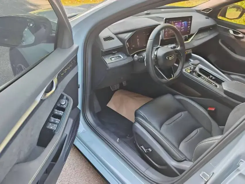 2023 GEELY PREFACE thumbnail 4