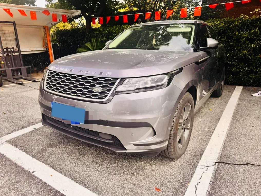 2021 LAND ROVER view 1