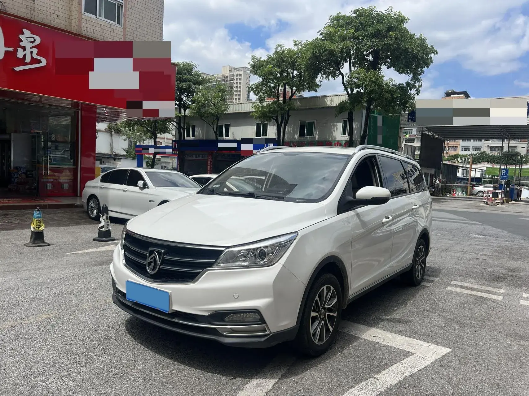 2019 BAOJUN 730 view 1
