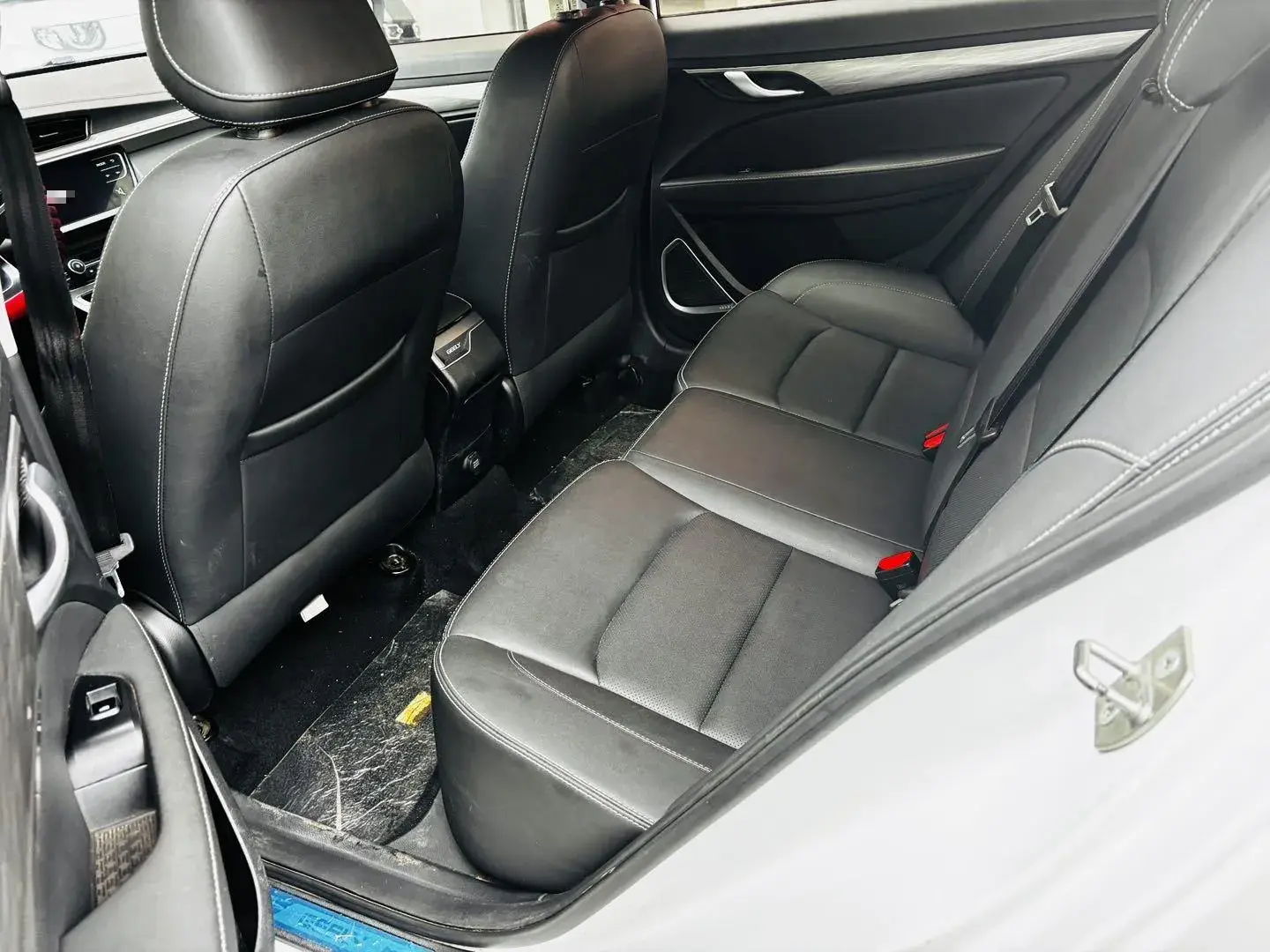 2019 GEELY EMGRAND thumbnail 4