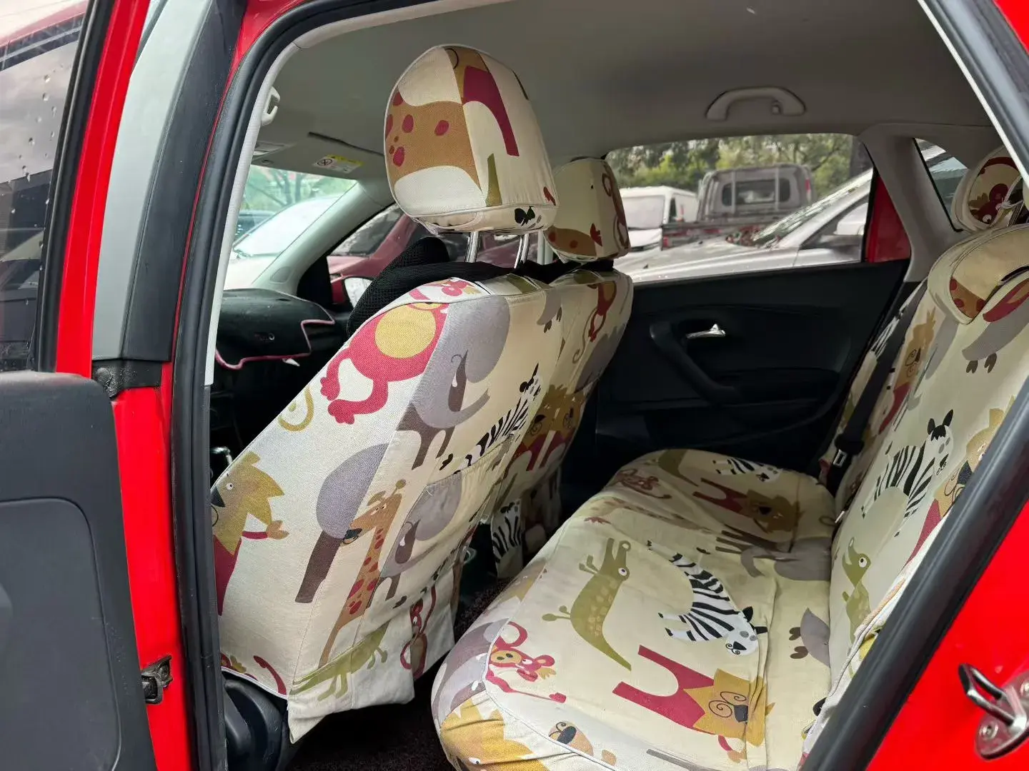 2018 VOLKSWAGEN POLO thumbnail 4