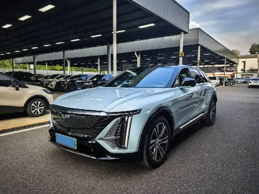 2022 CADILLAC IQ view 1