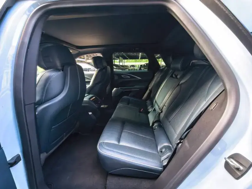 2022 CADILLAC IQ thumbnail 3