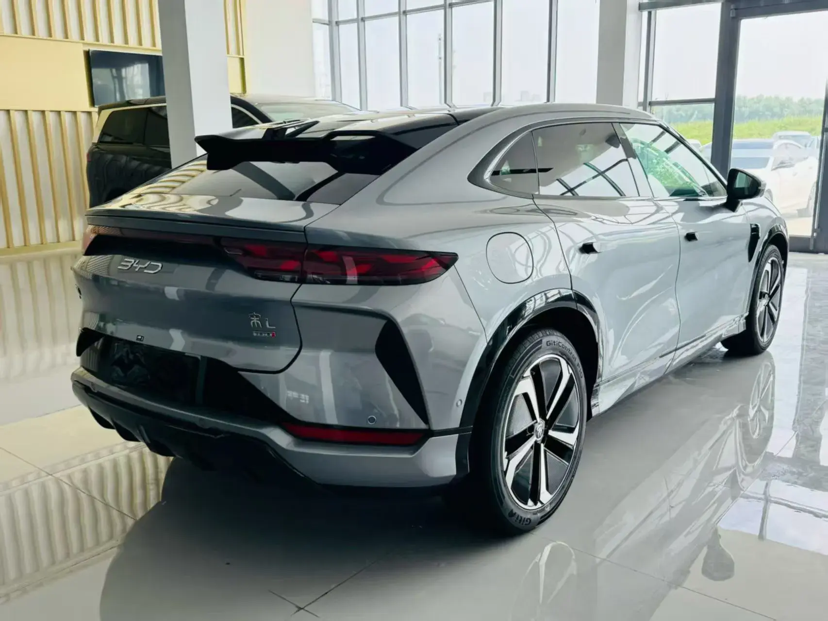 2025 BYD SONGL thumbnail 3