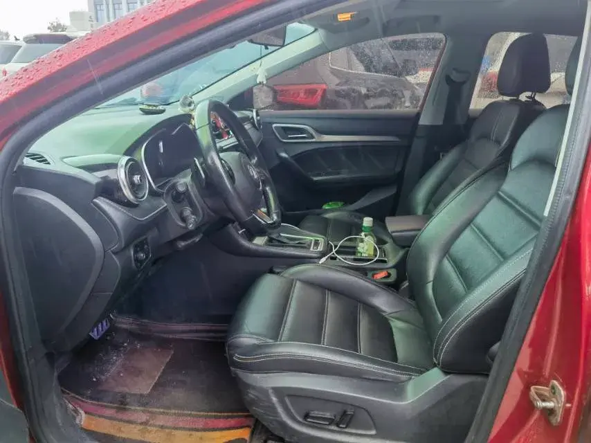 2017 MG MG6 thumbnail 4