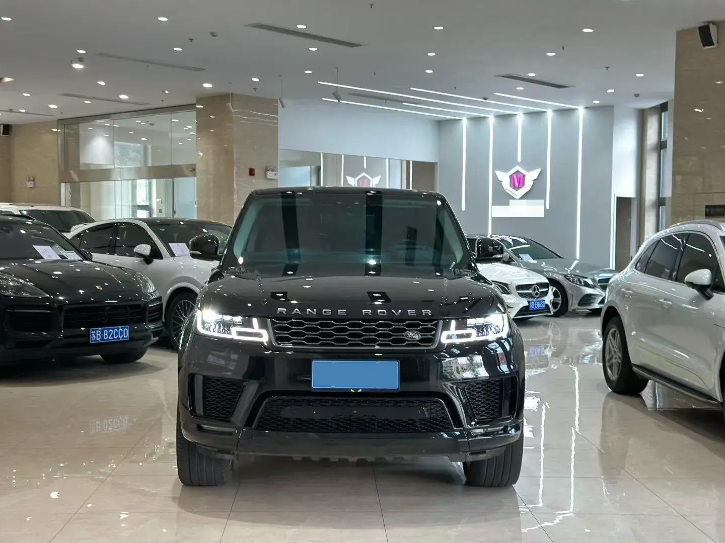 2020 LAND ROVER thumbnail 2