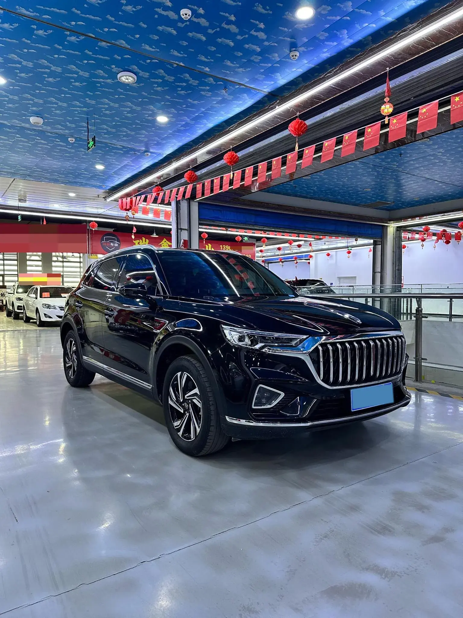 2019 HONGQI HS5 thumbnail 3