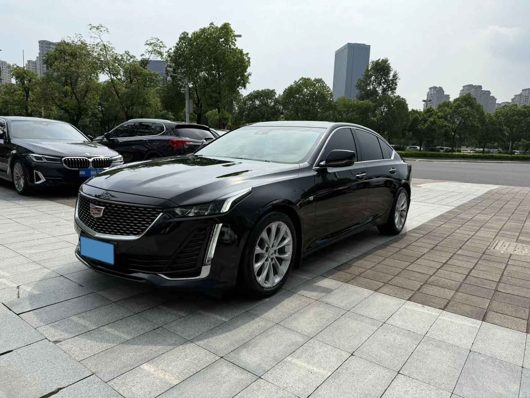 2021 CADILLAC CT5 view 1