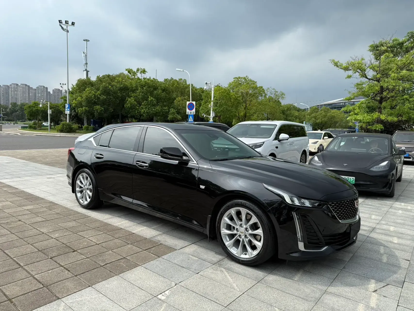 2021 CADILLAC CT5 thumbnail 3