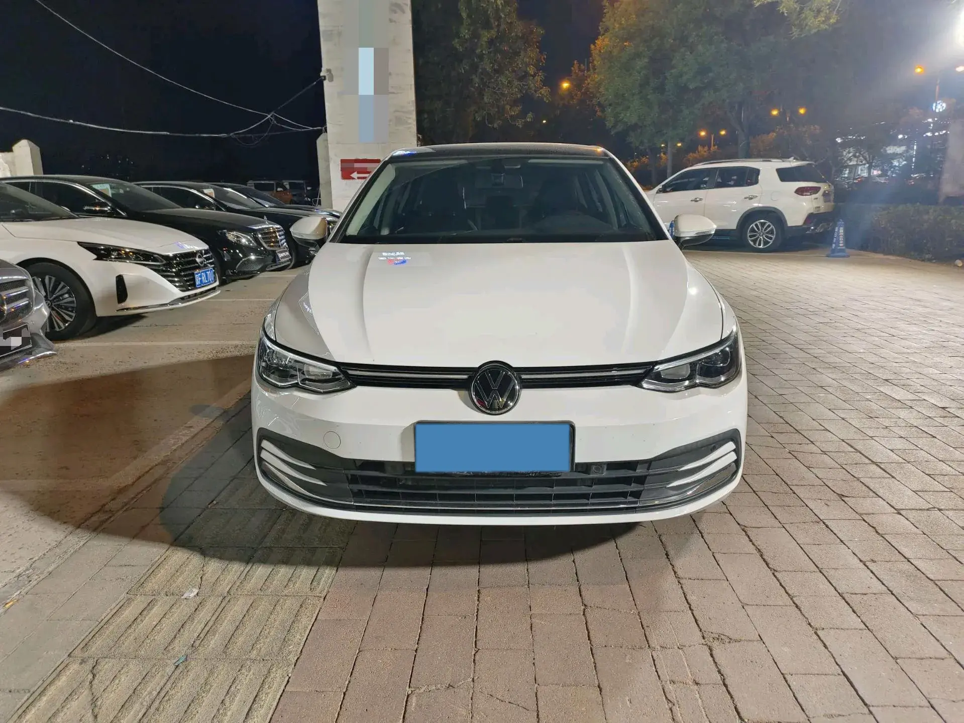 2021 VOLKSWAGEN GOLF thumbnail 2