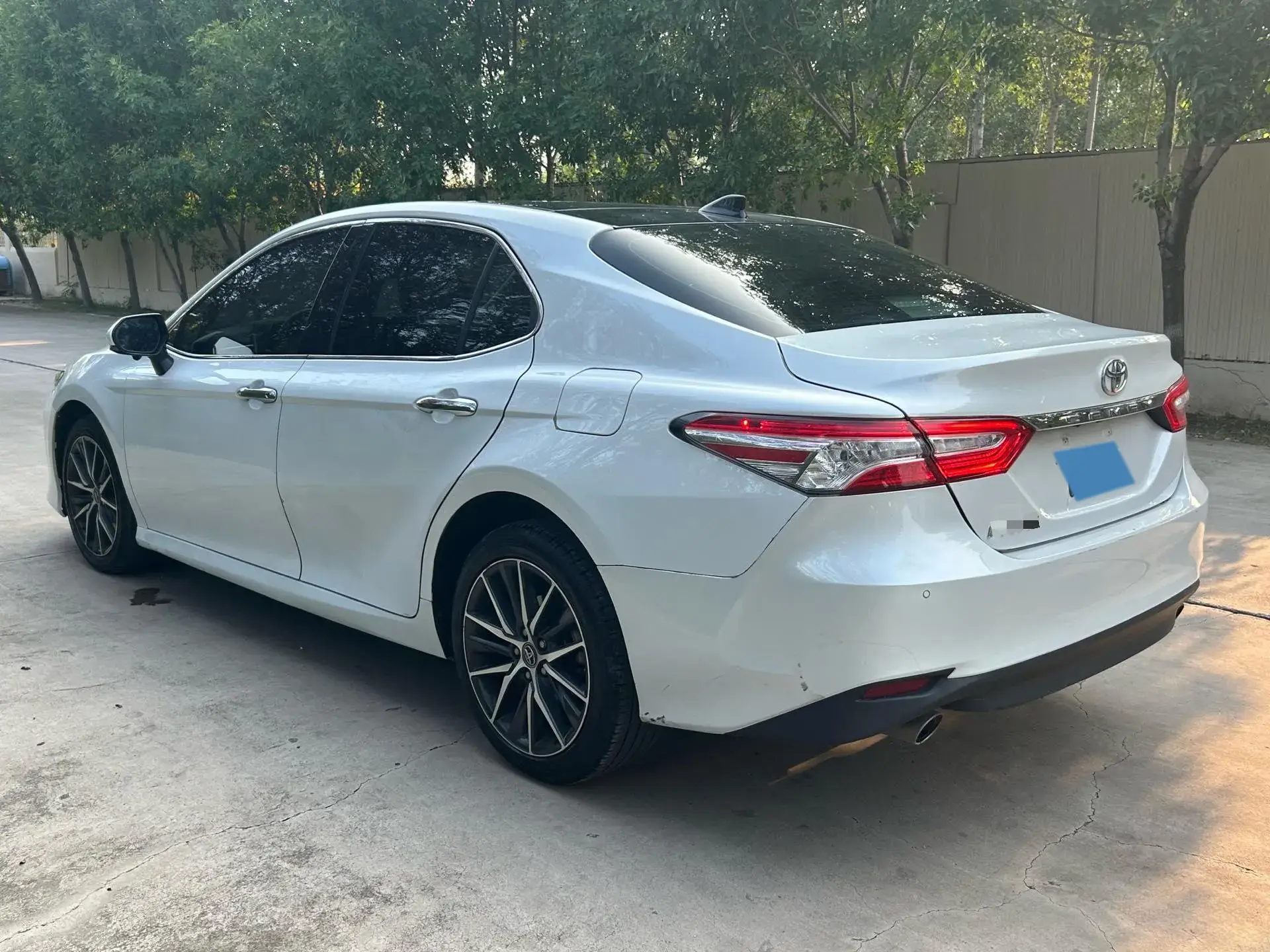 2021 TOYOTA CAMRY thumbnail 2