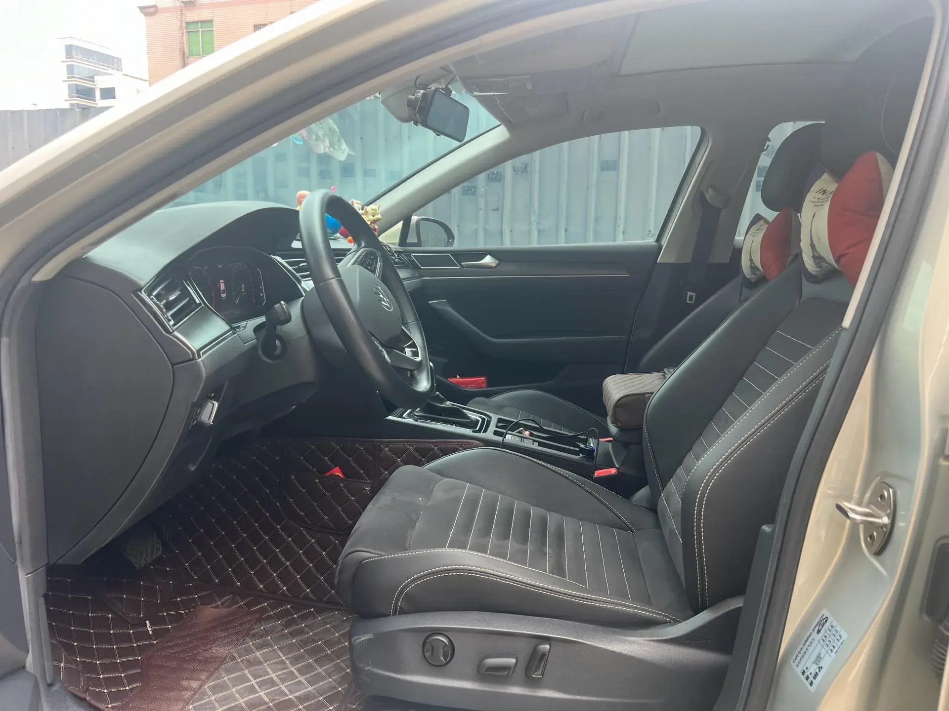 2020 VOLKSWAGEN MAGOTAN thumbnail 2